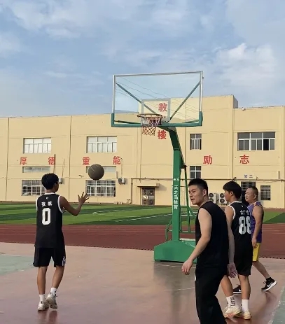 153716150.jpg 640.webp (4).jpg