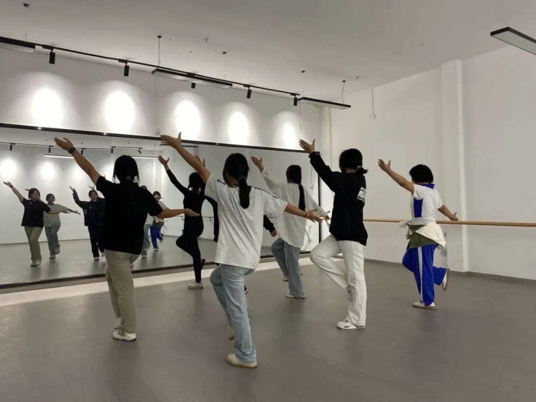 154719737.jpg 640.webp (18).jpg