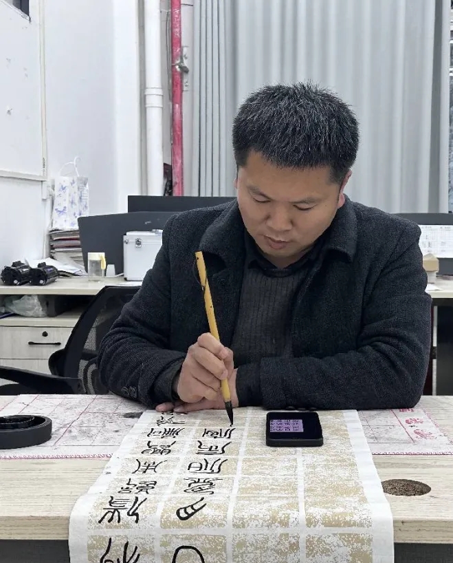 155144126.jpg 640.webp (24).jpg