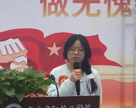 155706107.jpg 640 (8).jpg