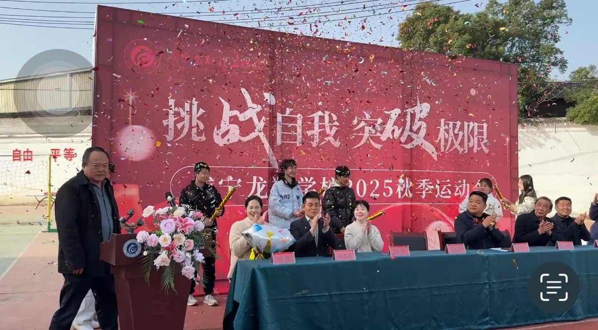 110514156.jpg 11291425_11.jpg